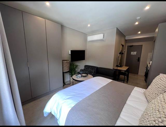 0 BEDROOM APARTMENT FOR SALE IN SANDTON CENTRAL